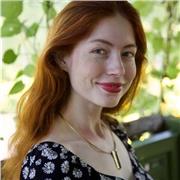 Hi my name is Viviane and I am a certified english teacher with 4 years of teaching experience and an BA in English :)